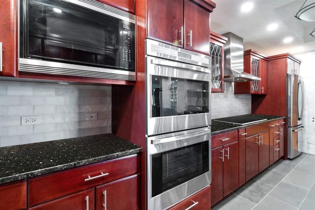 Condo in Chicago, Illinois, United States 5 - 18354713