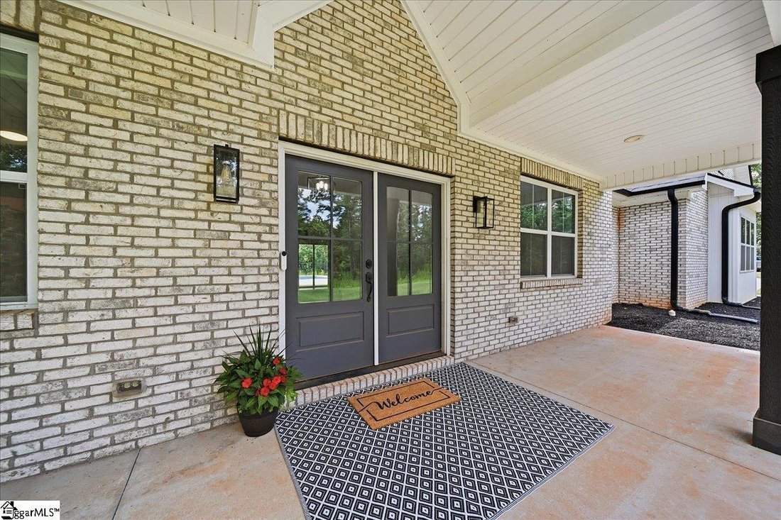 House in Easley, South Carolina, United States 4 - 18354365