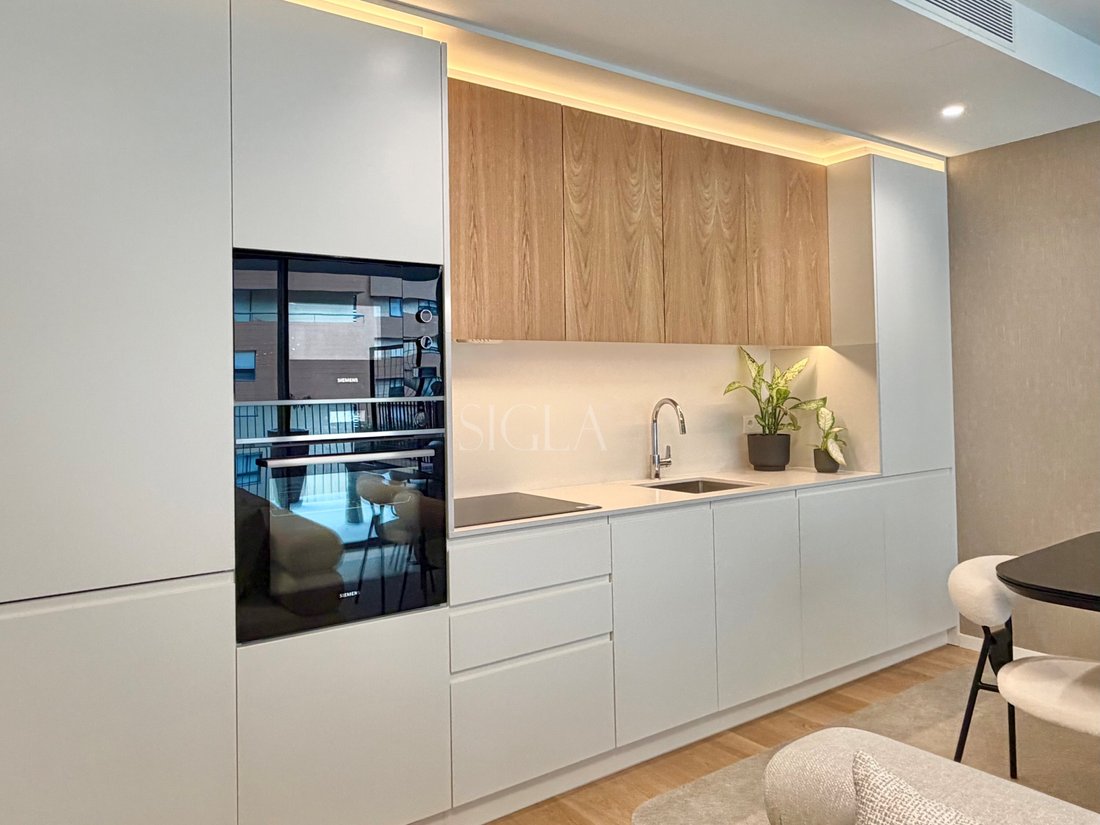 Apartment in Santa Marinha e Sao Pedro da Afurada, Porto District, Portugal 2 - 16600857