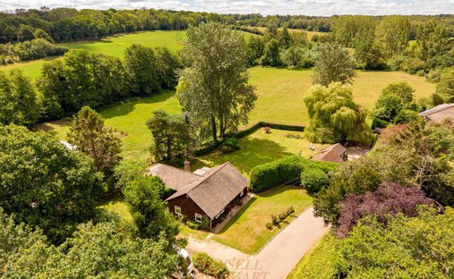 House in Balls Green, Hartfield, England 1