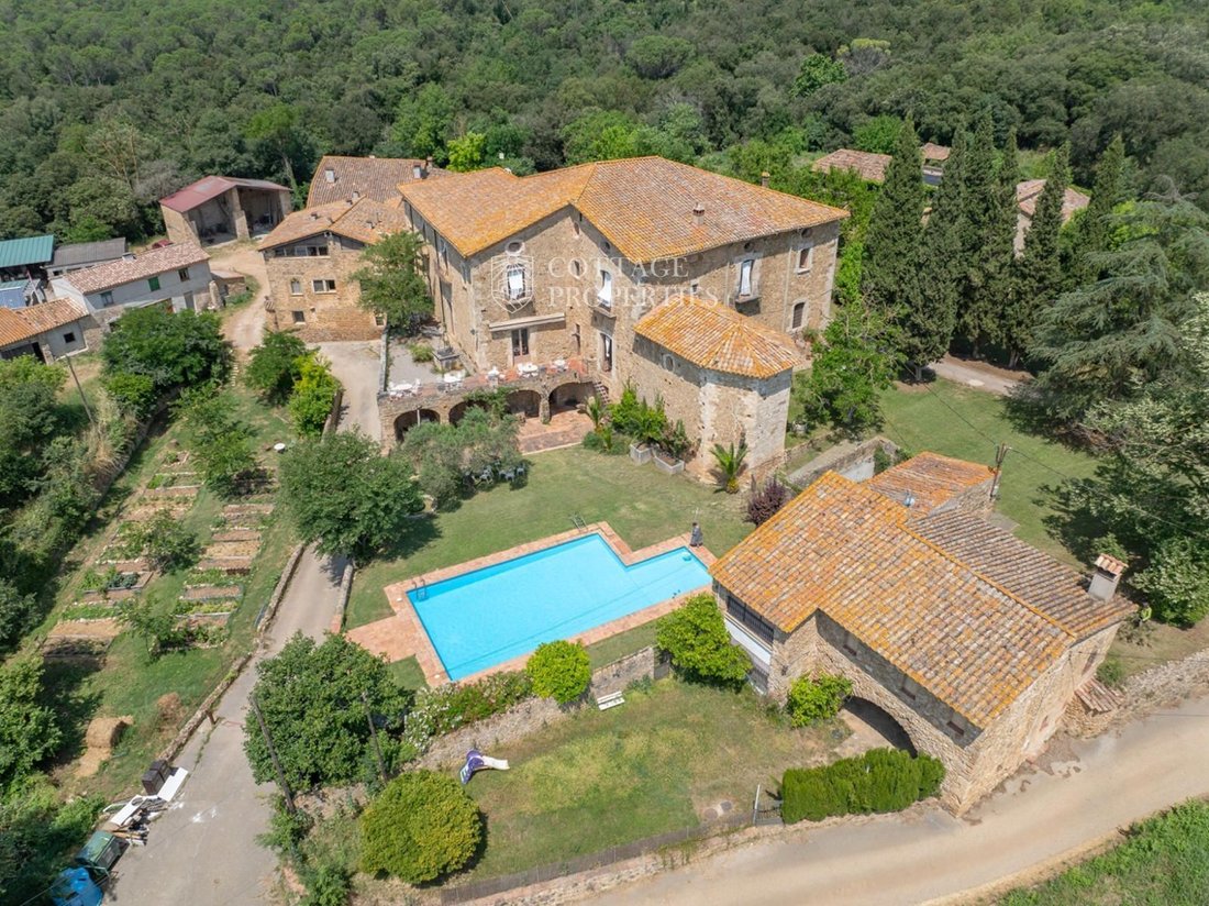 Country House in Maia de Montcal, Catalonia, Spain 5 - 18352927