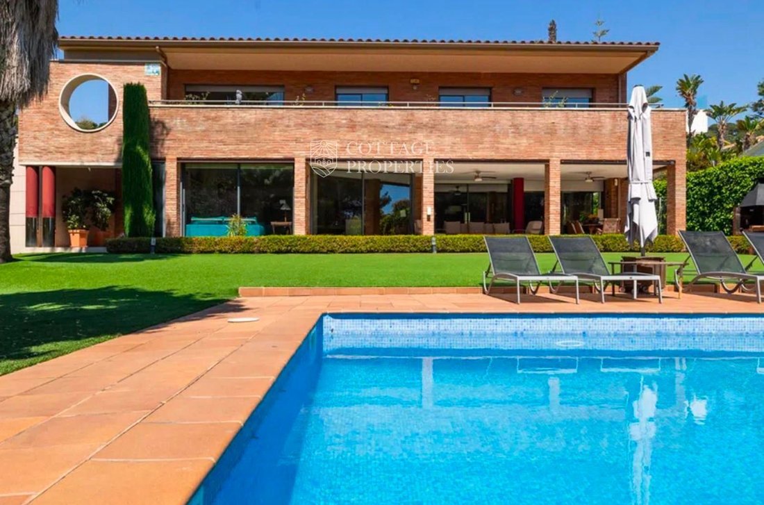 Villa in Teia, Catalonia, Spain 3 - 18352999