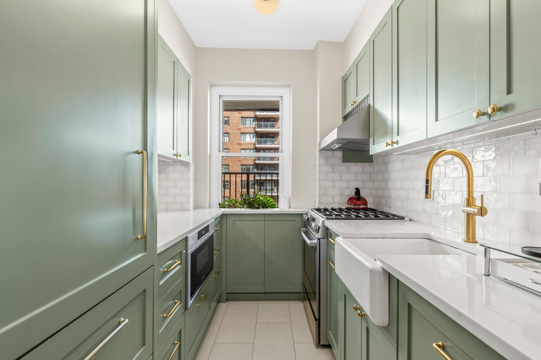 Co Op in New York, New York, United States 3 - 18356642