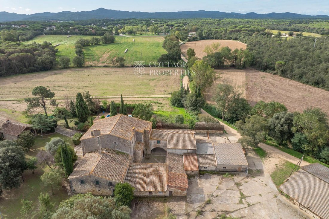 Finca in Llagostera, Catalonia, Spain 4 - 18352705