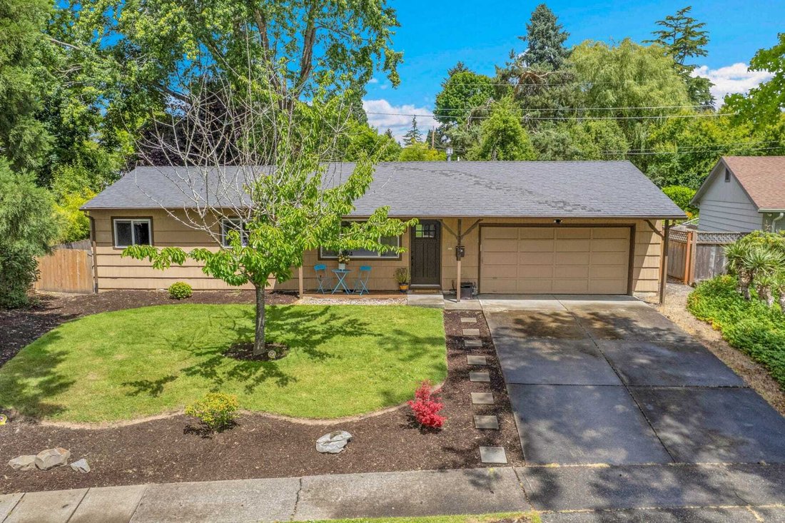 House in Beaverton, Oregon, United States 1 - 18352837