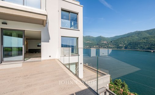 Apartment in Carate Urio, Lombardy, Italy 1