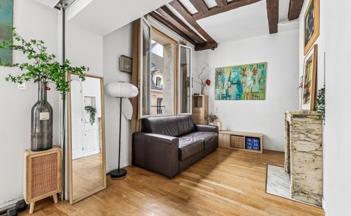 Apartment in Odéon, Paris 6e Arrondissement, Paris 1