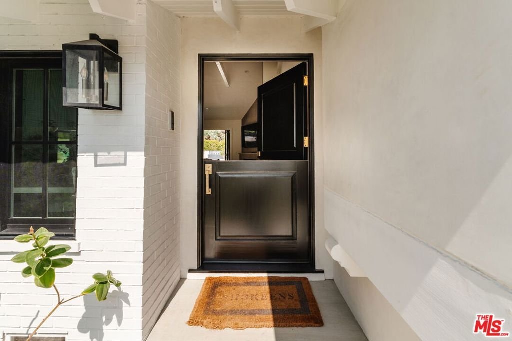 House in Los Angeles, California, United States 3 - 18354975