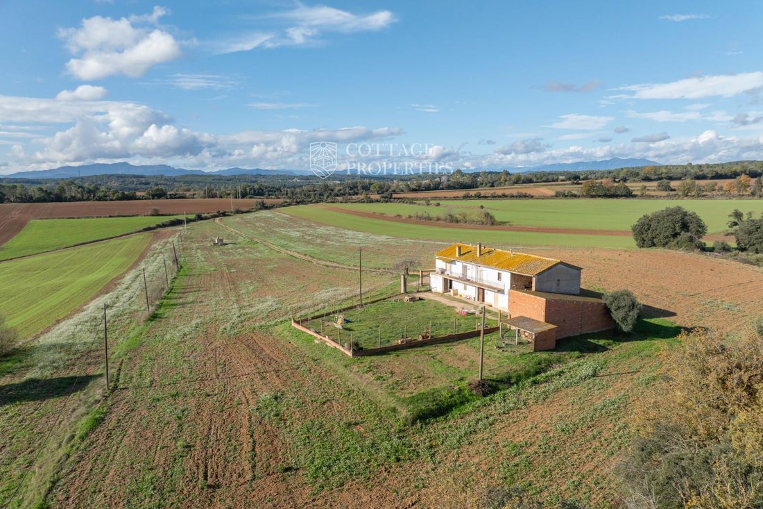 Finca in Viladasens, Catalonia, Spain 1 - 18352848