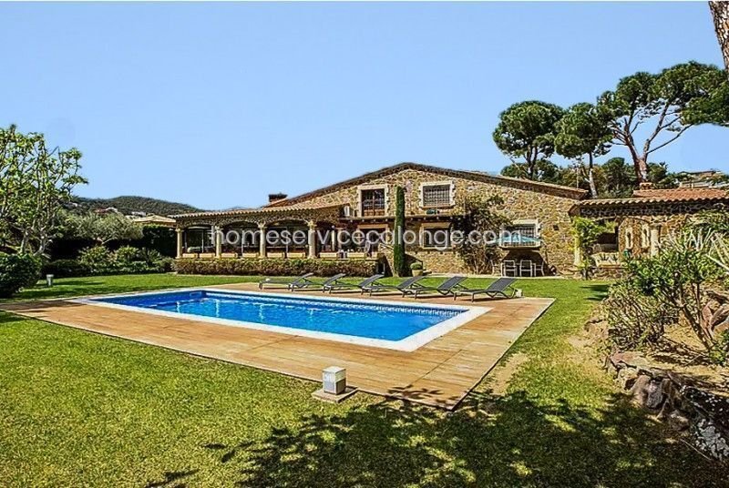 Villa in Calonge i Sant Antoni, Catalonia, Spain 3 - 18351143