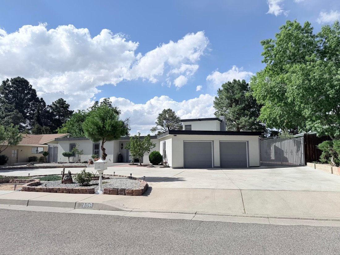 House in Albuquerque, New Mexico, United States 1 - 18354417