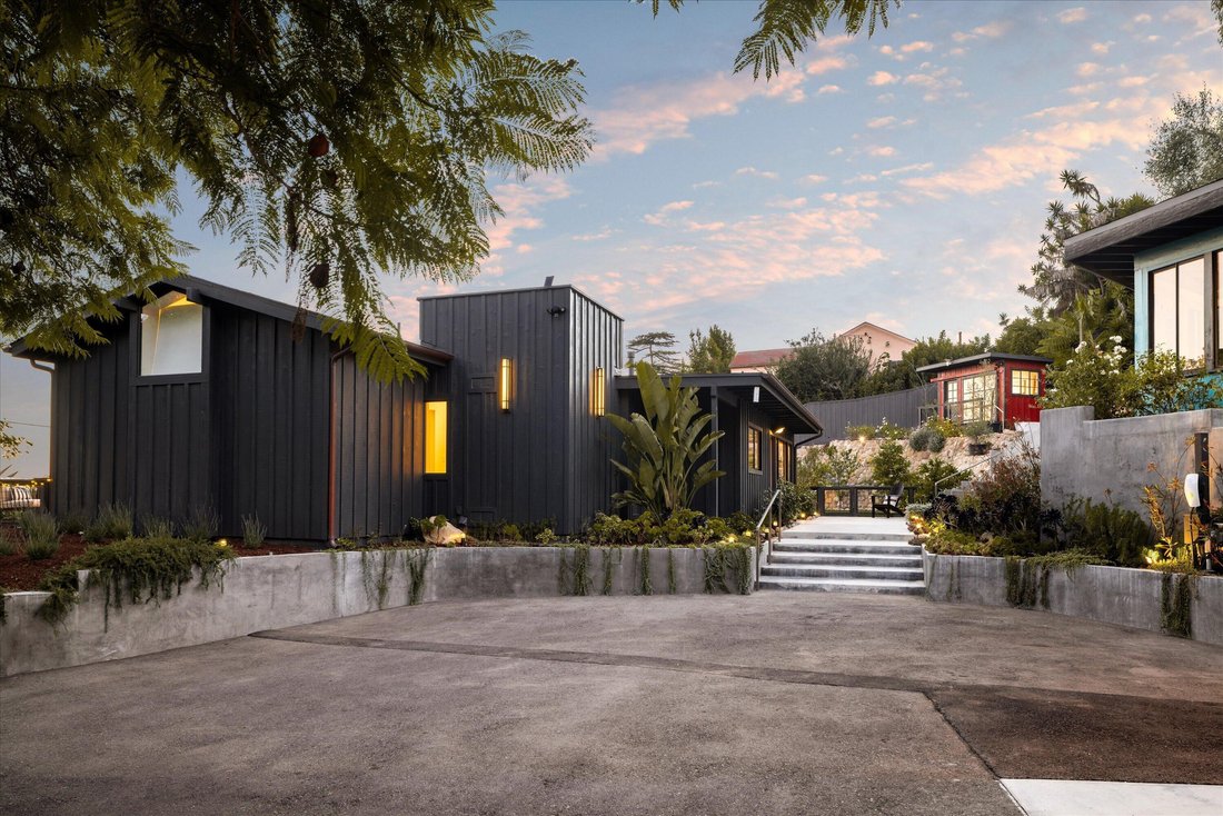 House in Santa Barbara, California, United States 1 - 18353659