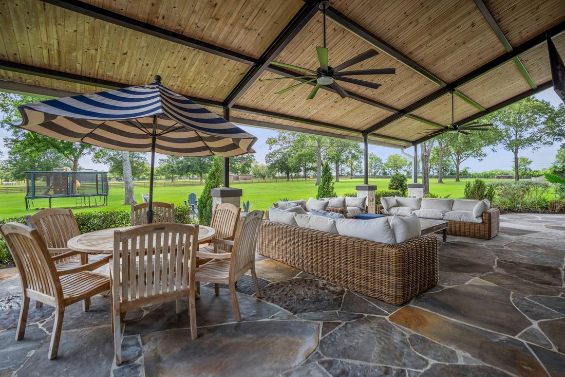 House in Montgomery, Texas, United States 4 - 18355318