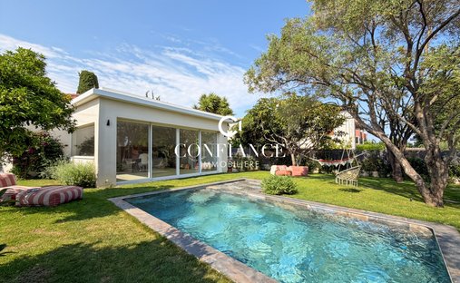 House in Val de Cagne-Colline Route de Vence, Cagnes-sur-Mer, France 1