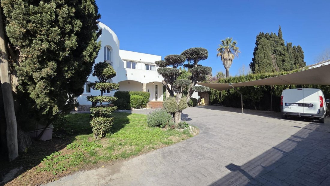 Villa in Empuriabrava, Catalonia, Spain 4 - 18351462
