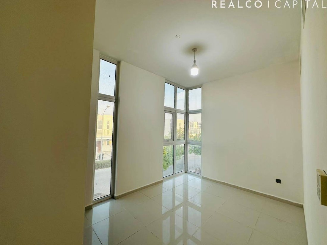 Residenza a Damac Hills 2, Emirato di Dubai, Emirati Arabi Uniti 1 - 18351343