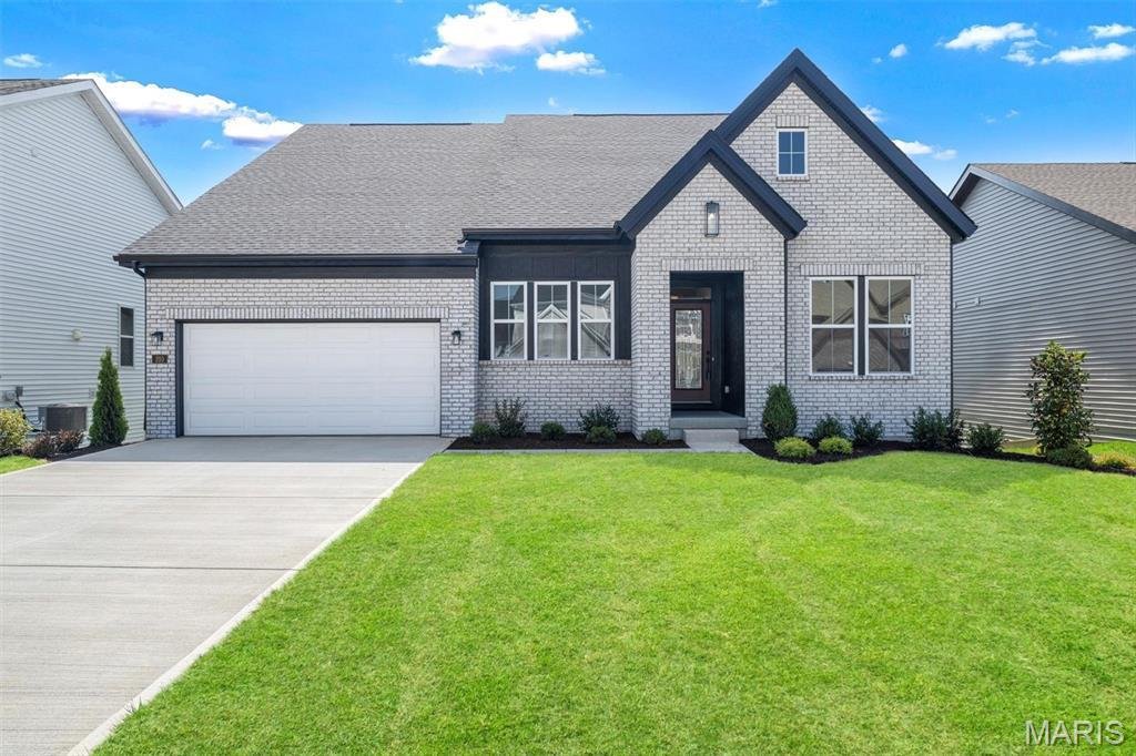 House in O'Fallon, Missouri, United States 3 - 18355120
