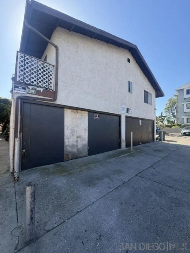 San Diego, California, United States 3 - 18354775