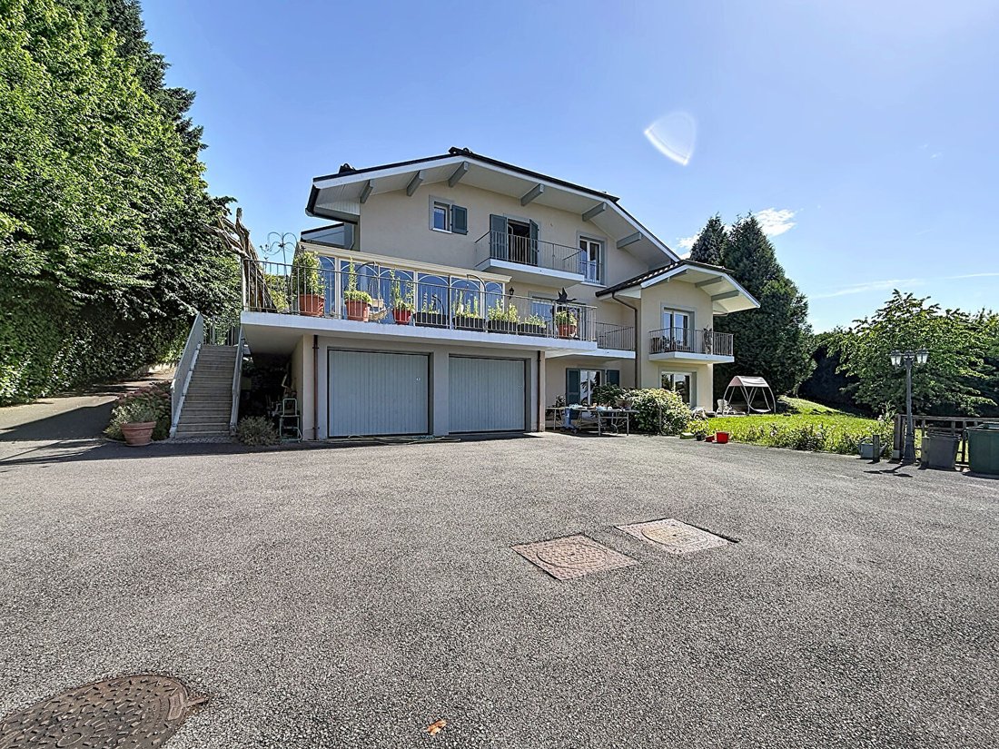 House in Bord du Lac, Evian-les-Bains, France 1 - 18350951