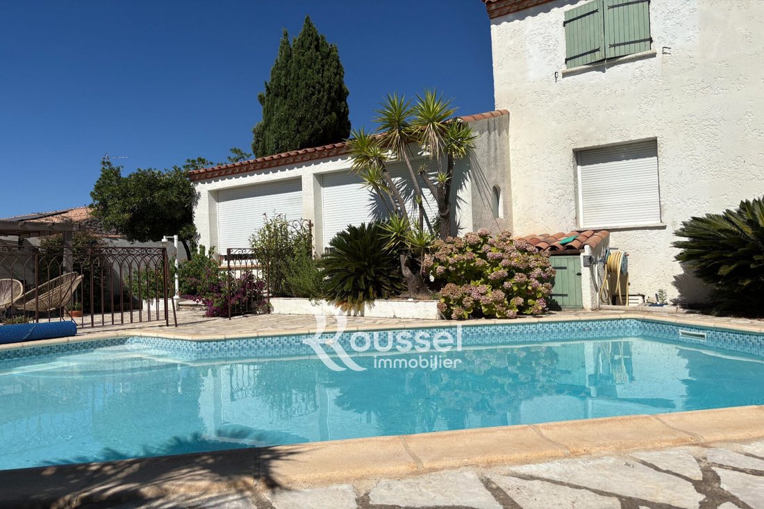 Villa in Poussan, Occitania, France 2 - 17888818