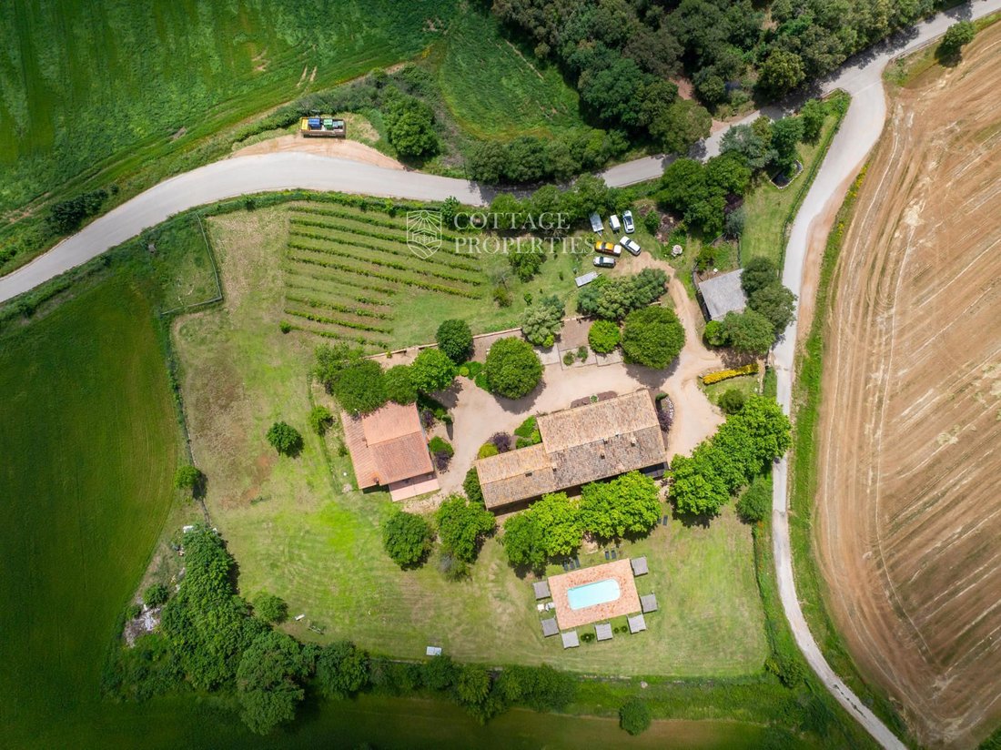 Country House in Brunyola i Sant Marti Sapresa, Catalonia, Spain 2 - 18352975