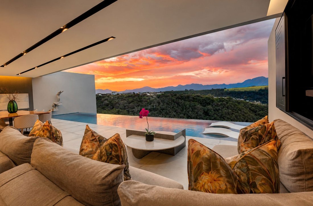 Estate in Oubaai Golf Estate, Western Cape, South Africa 1 - 18353504
