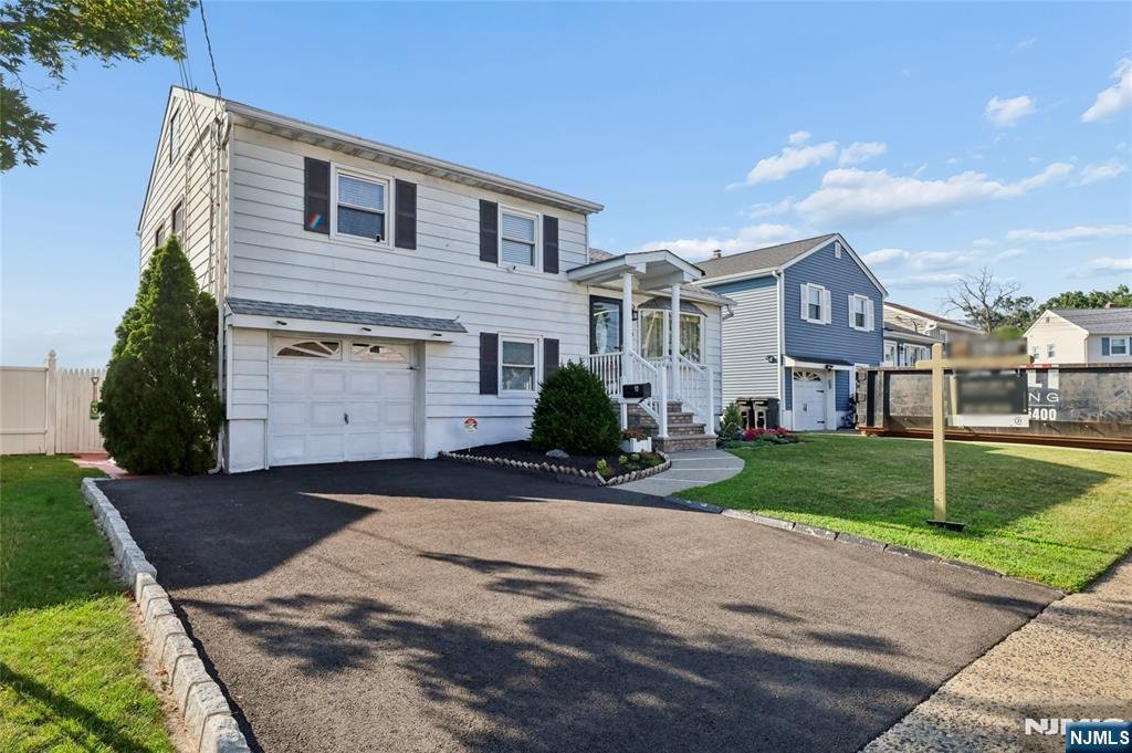 House in North Arlington, New Jersey, United States 1 - 18352893