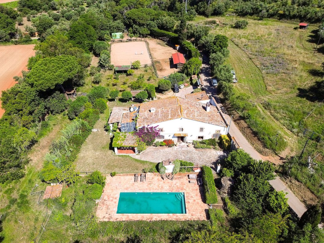 Country House in Mont-ras, Catalonia, Spain 2 - 18352926