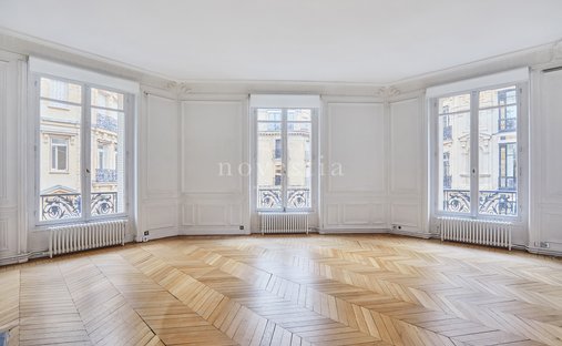 Apartment in Elysées-Madeleine, Paris 8e Arrondissement, Paris 1