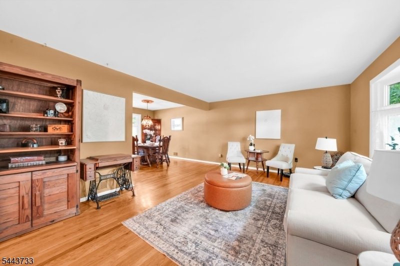 House in Wayne, New Jersey, United States 4 - 18350851
