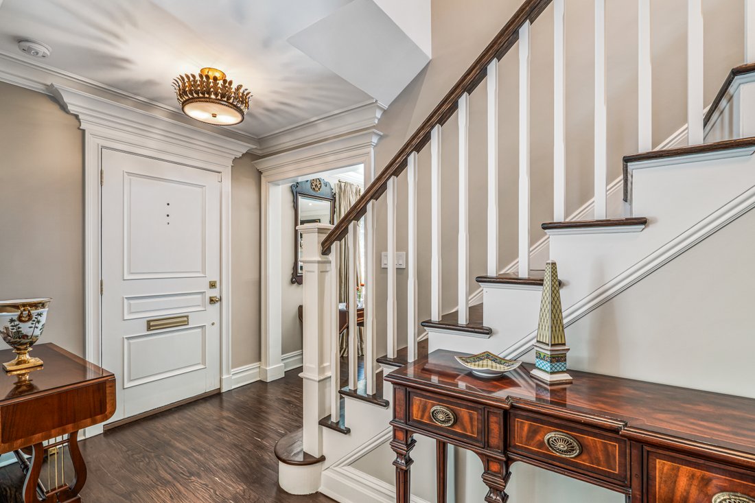 House in Garden City, New York, United States 4 - 18352483
