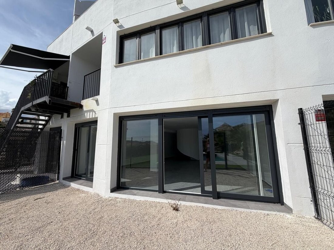 House in la Vila Joiosa / Villajoyosa, Valencian Community, Spain 1 - 18355816