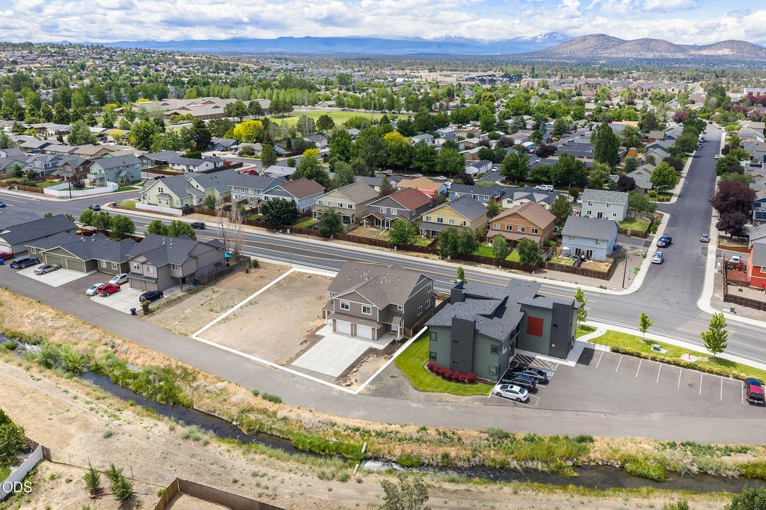 Apartment in Redmond, Oregon, United States 3 - 18354735