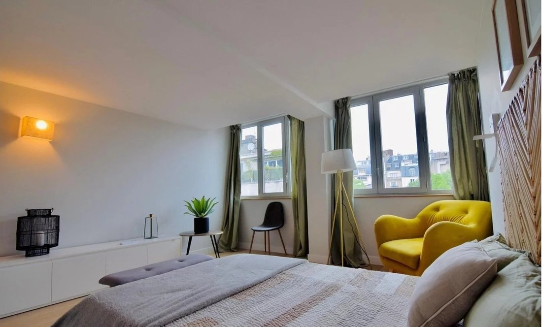Apartment in Chaillot, Paris 16e Arrondissement, Paris 3 - 18353492