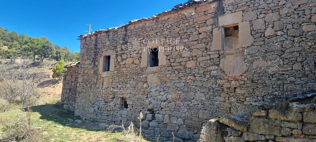 Finca in Naves, Catalonia, Spain 4 - 18352655