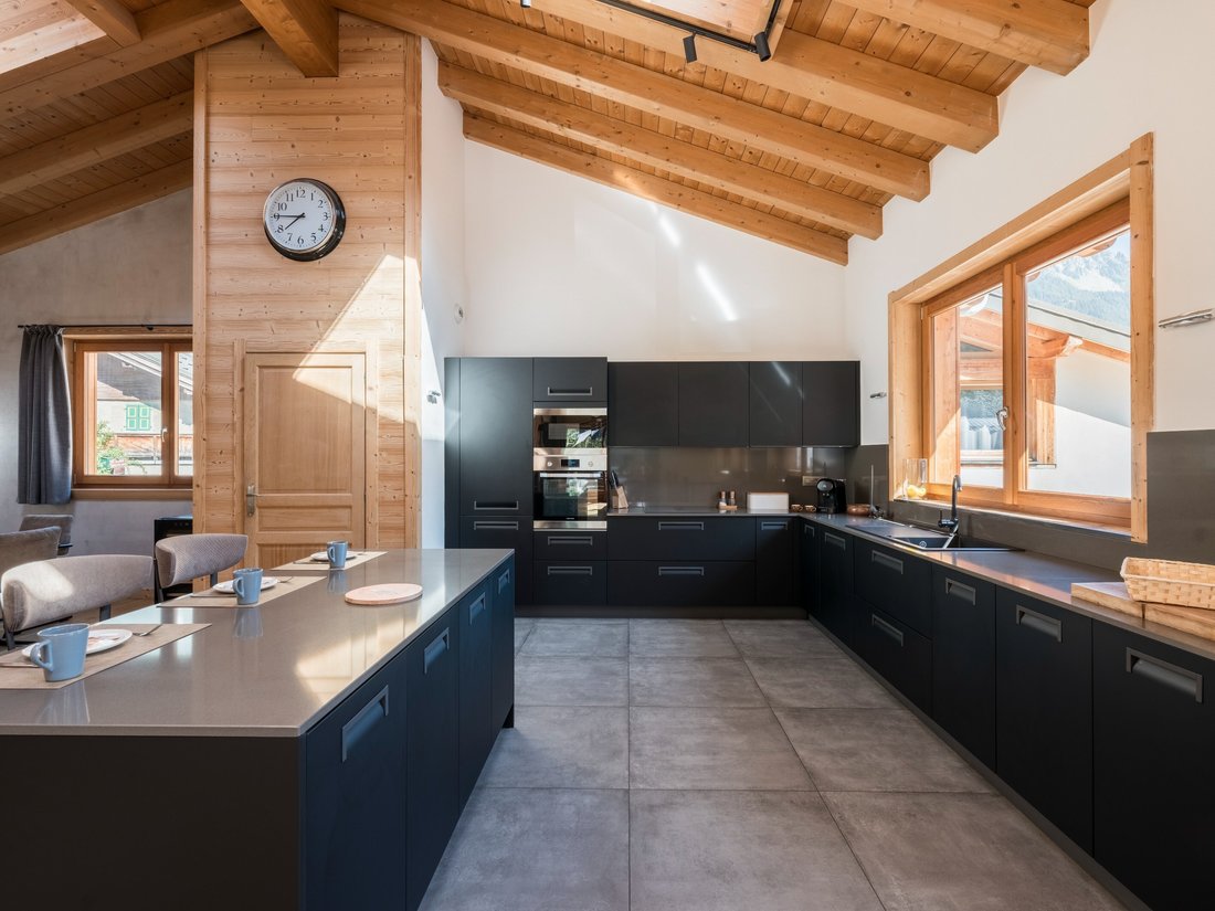 House in Chamonix-Mont-Blanc, Auvergne-Rhône-Alpes, France 3 - 18355428