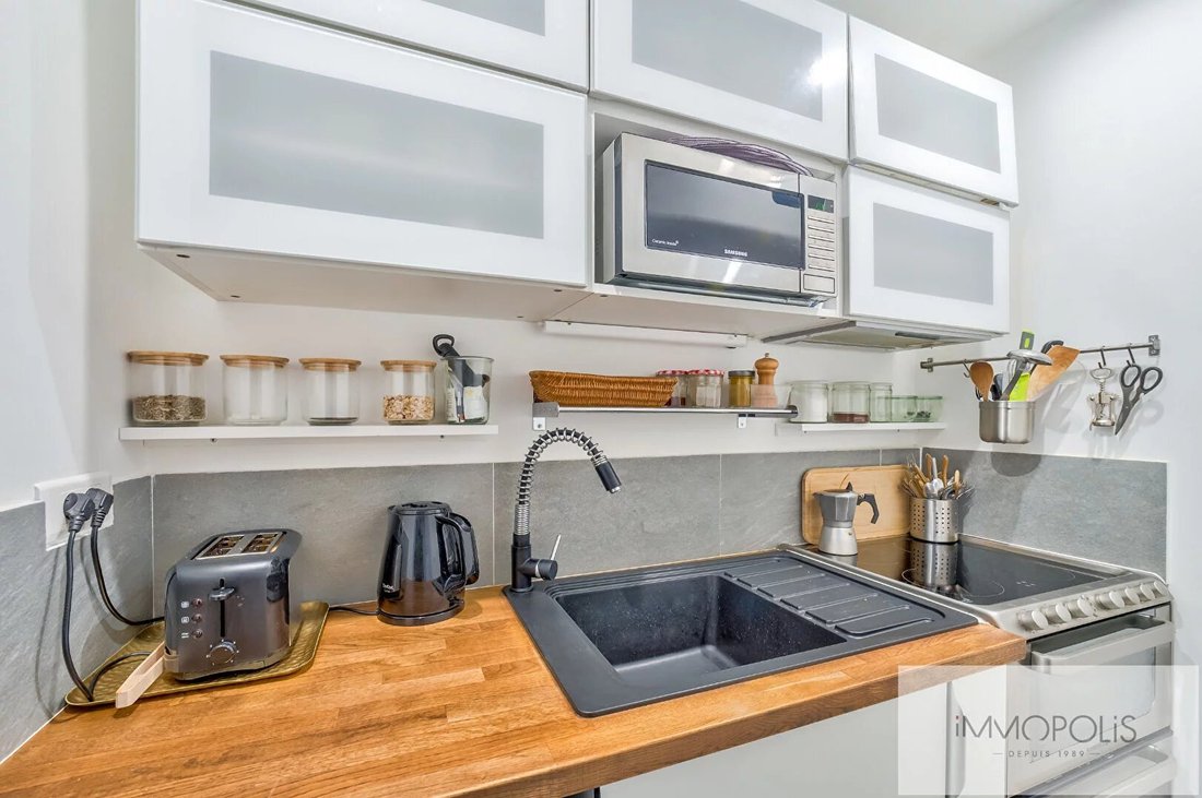 Apartment in Montmartre, Paris 18e Arrondissement, Paris 5 - 18353398