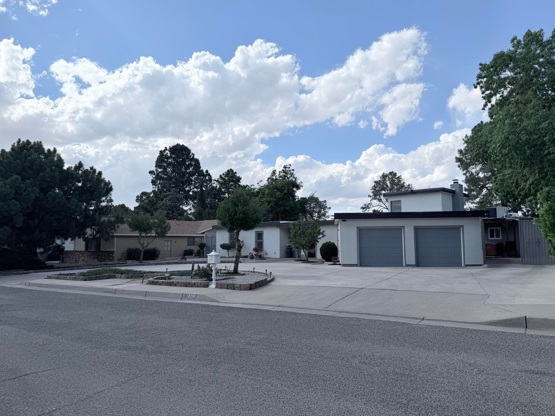 House in Albuquerque, New Mexico, United States 2 - 18354417