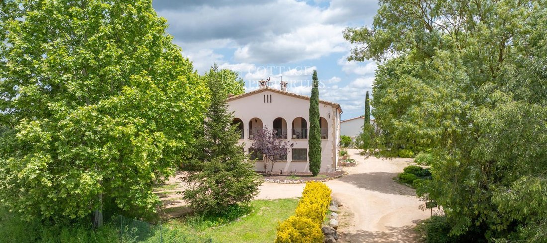 Country House in Brunyola i Sant Marti Sapresa, Catalonia, Spain 1 - 18352975