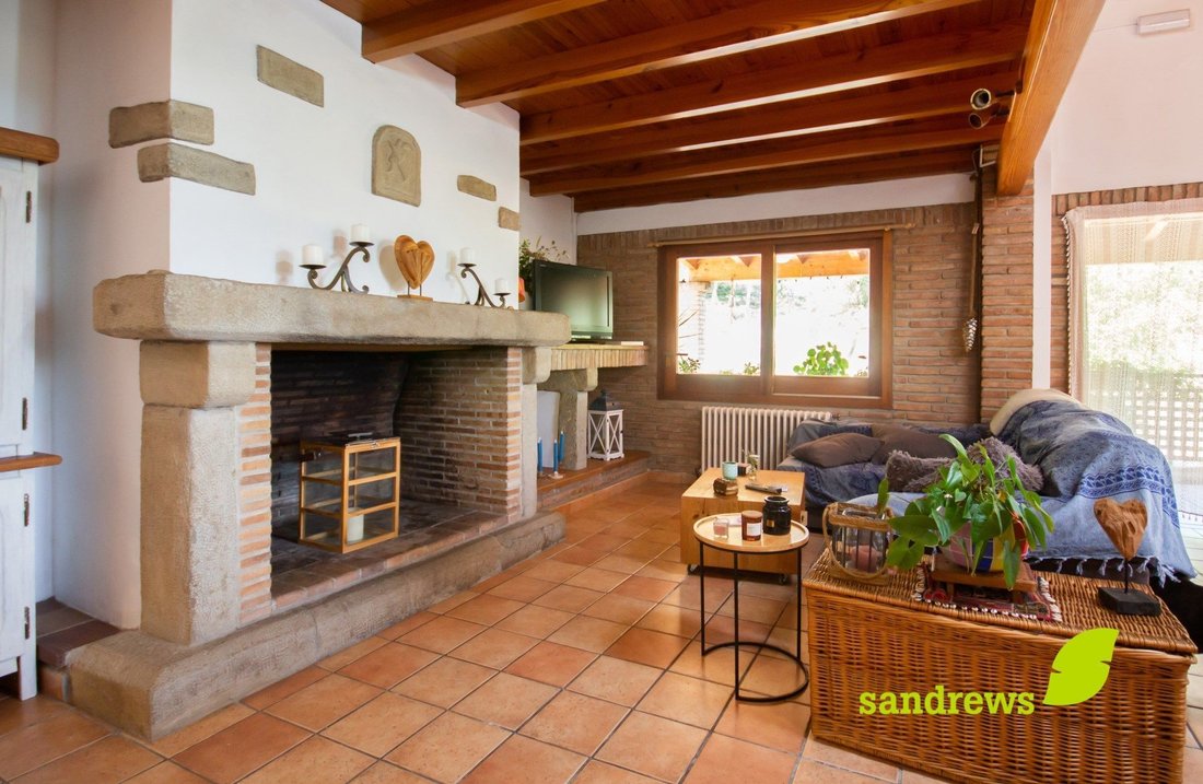 Country House in Banyoles (District), Banyoles, Spain 1 - 18351519
