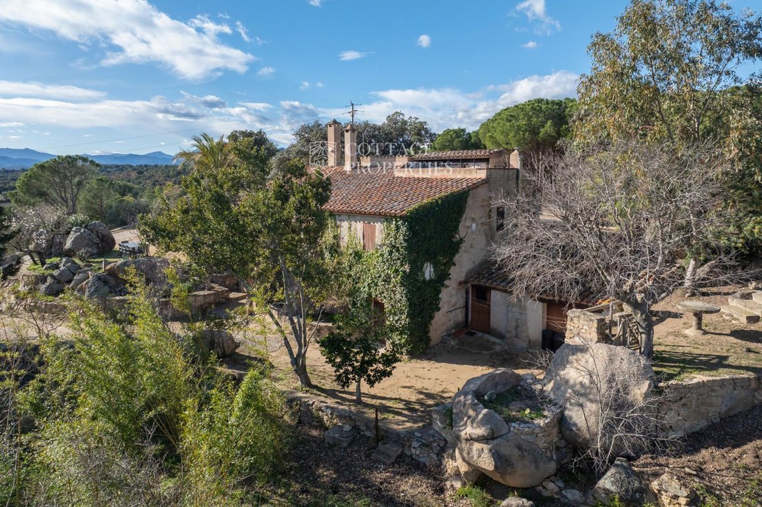 Finca in Capmany, Catalonia, Spain 1 - 18352391