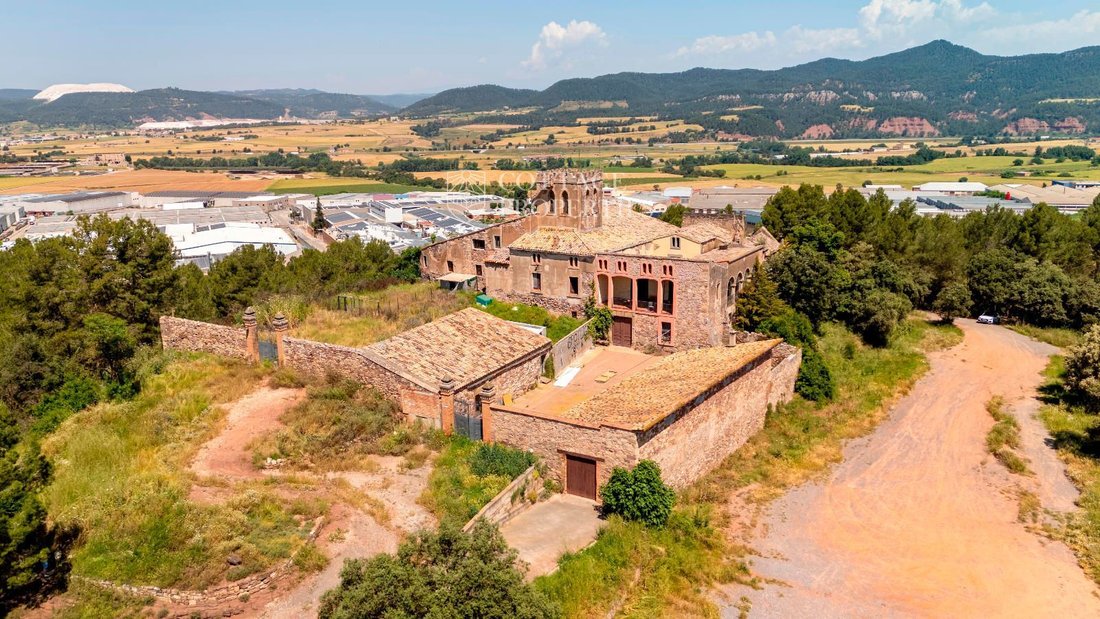 Finca in Artes, Catalonia, Spain 3 - 18352921