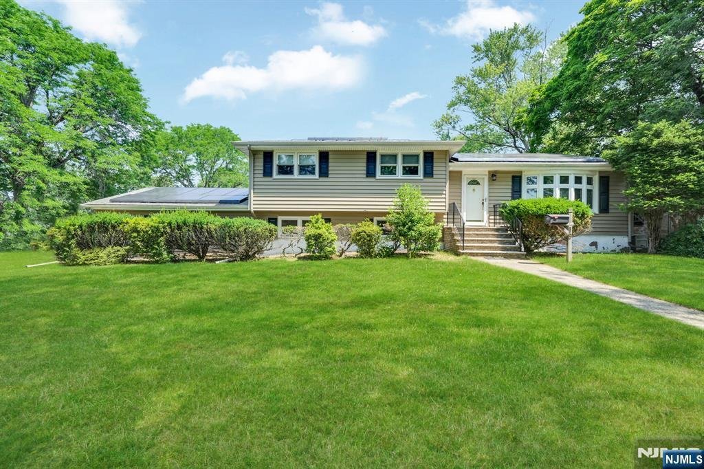 House in Wayne, New Jersey, United States 2 - 18350809