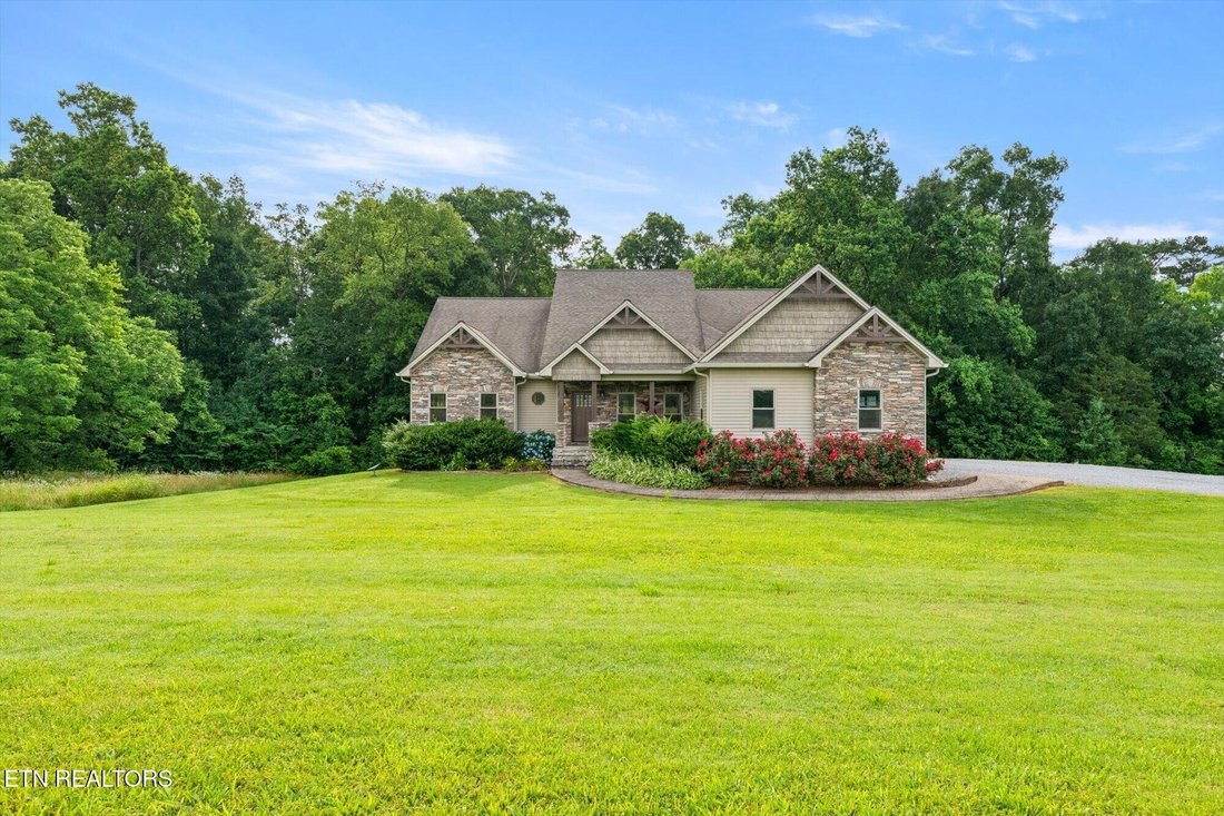 House in Athens, Tennessee, United States 2 - 18354122