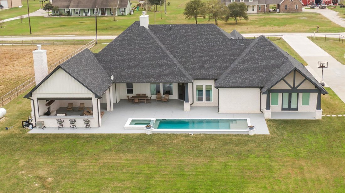 House in Baytown, Texas, United States 3 - 18355373