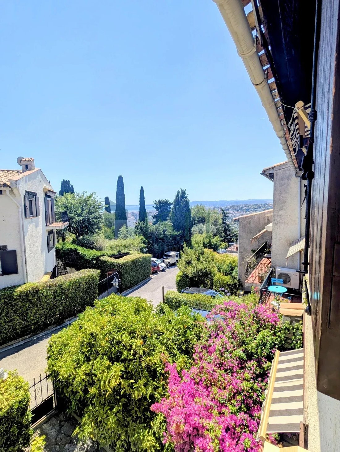 Villa in Nice, Provence-Alpes-Côte d'Azur, France 1 - 18073073