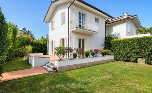 Maison à Vittoria Apuana, Forte dei Marmi, Toscane 1