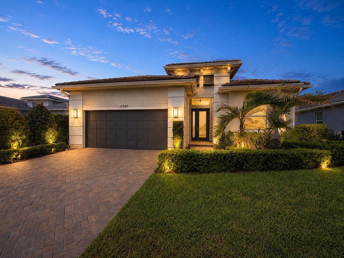 House in Port St. Lucie, Florida, United States 1 - 18353726