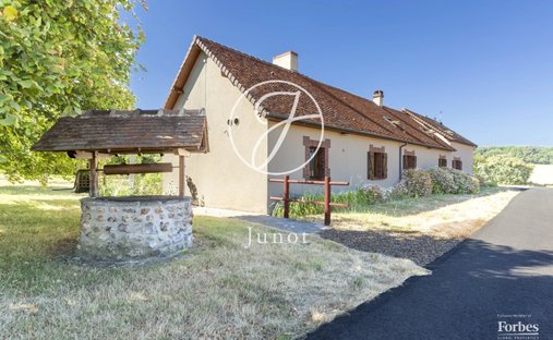 House in Gerard Yvon, Vendôme, France 1