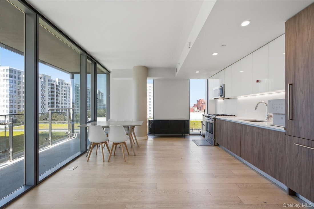 Condo in New York, New York, United States 5 - 18296719